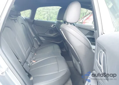 2022 BMW 228 Gran Coupe I Sdrive z USA, uszkodzony, nr VIN WBA53AK04N7L41428